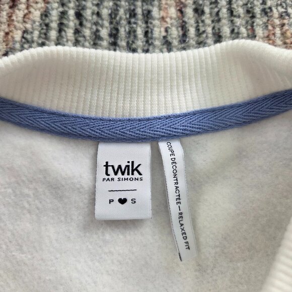 Twik Sweater, size S - Picture 3 of 4